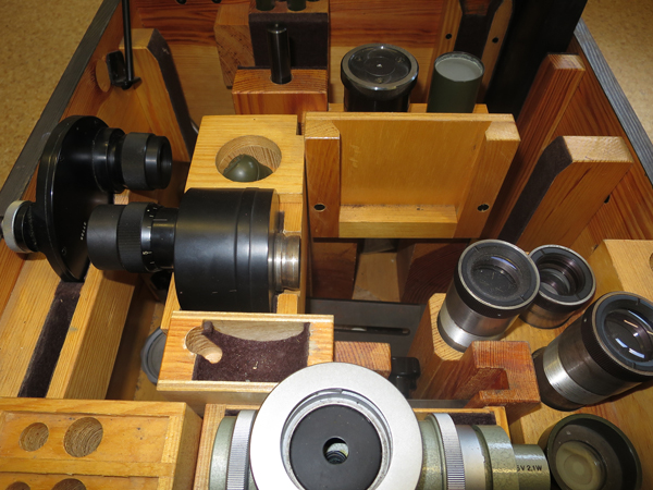Carl Zeiss Univerzális mérőmikroszkóp